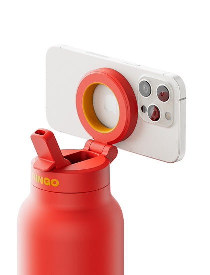 Création de contenu avec la gourde MagSafe Ringo Pro orange