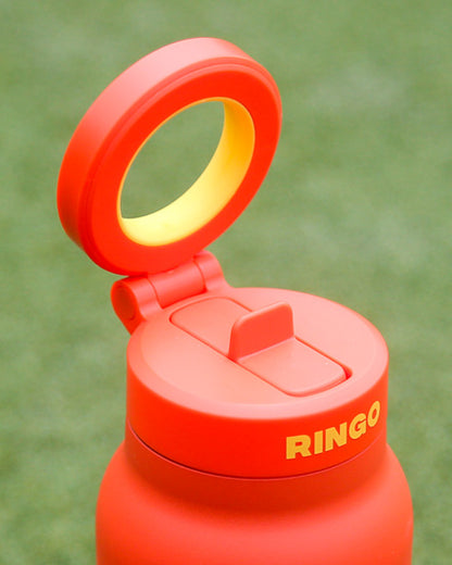 Détail du support MagSafe sur la gourde Ringo Pro orange